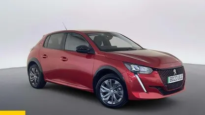 Used Peugeot e-208 Allure+ 100 kW (136 HP) 2023 Red Hatchback