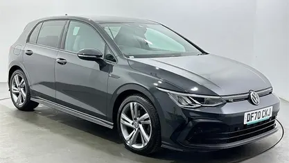 Second-hand VW Golf VIII R-line 150 CP (110 kW) 2024 Hatchback