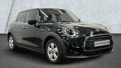 Used 2024 Mini Cooper Comfort Hatchback | £18,700 (Good price)