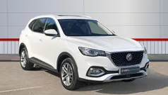 White Used 2022 MG HS Exclusive SUV | £15,087 (Fair price)