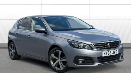 Used Peugeot 308 Allure 131 HP (96 kW) 2018 Grey Hatchback