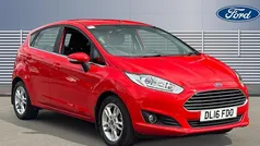 Red Used 2016 Ford Fiesta Zetec Hatchback | £8,505 (Fair price)