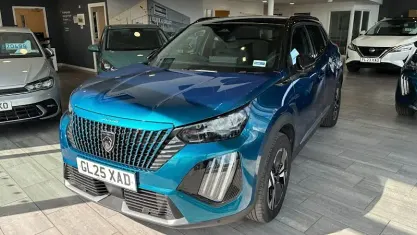 Usado Peugeot 2008 GTi 131 HP (96 kW) 2024 SUV
