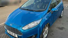 Candy blue metallic Used 2016 Ford Fiesta Zetec Hatchback | £5,895 (Fair price)