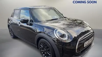 Black Used 2022 Mini Cooper Classic Hatchback | £13,650 (Fair price)