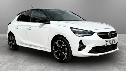 Używany Vauxhall Corsa Ultimate 131 KM (96 kW) 2023 Hatchback