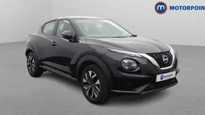Gebraucht Nissan Juke Acenta Premium 114 PS (83 kW) 2025 Schwarz SUV