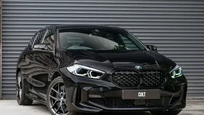 Usado BMW 120 M Sport 190 CV (139 kW) 2024 Negro Utilitario
