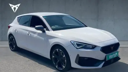 Used Cupra Leon VZ1 245 HP (180 kW) 2023 White Hatchback