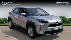 Silver Used 2023 Toyota Yaris Cross SUV | £20,441 (Super price)