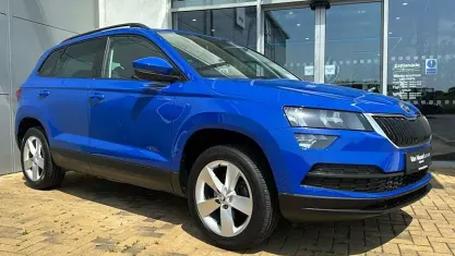Used Skoda Karoq SE 116 HP (85 kW) 2019 Blue SUV