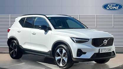Begagnad Volvo XC40 Ultimate 197 HK (144 kW) 2023 SUV