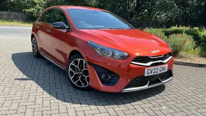 Used Kia Ceed GT-Line 160 HP (117 kW) 2022 Orange Hatchback