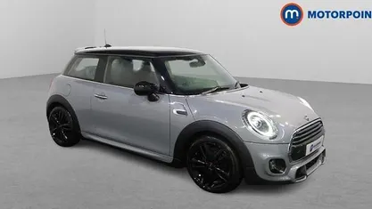 Used Mini Cooper Hatch 136 HP (100 kW) 2020 Hatchback