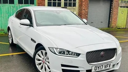 Used Jaguar XE Portfolio 163 HP (119 kW) 2019 Sedan