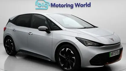 Begagnad Cupra Born 150 kW (204 HK) 2023 Halvkombi
