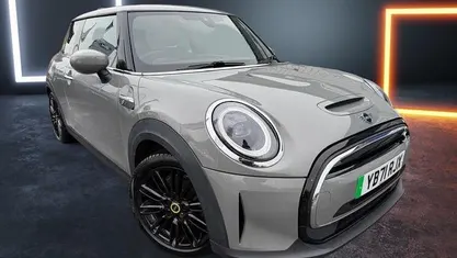Used 2023 Mini Cooper Level 2 Hatchback | £13,900 (Fair price)