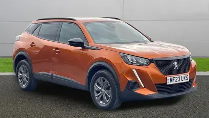 Second-hand Peugeot 2008 Active+ 101 CP (74 kW) 2023 Portocaliu SUV