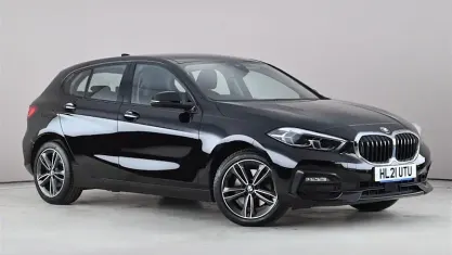 Usado BMW 118 Sport Line 136 HP (100 kW) 2021 Preto Citadino