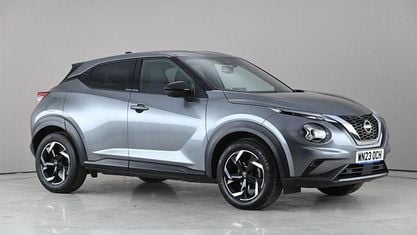 Używany Nissan Juke N-Connecta 114 KM (83 kW) 2023 Szary SUV
