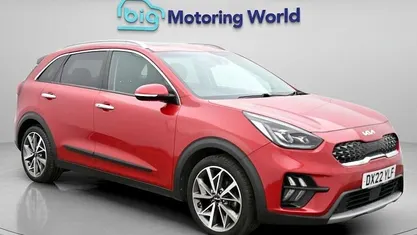 Used Kia Niro 141 HP (103 kW) 2022 Red SUV