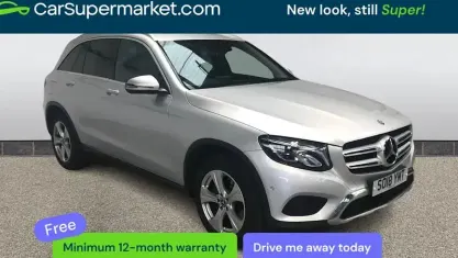 Usado Mercedes GLC250 204 HP (150 kW) 2018 Prateado Carrinha