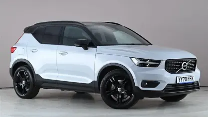 Usado Volvo XC40 R-Design 211 CV (155 kW) 2020 Plateado SUV