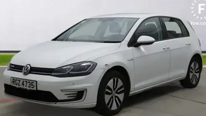 Used VW e-Golf 99 kW (135 HP) 2019 White Hatchback