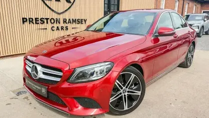 Gebraucht Mercedes C220 Sport Edition 194 PS (142 kW) 2019 Rot Limousine