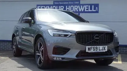 Used Volvo XC60 R-Design 190 HP (139 kW) 2020 SUV