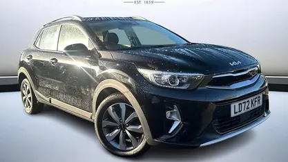 Used 2024 Kia Stonic SUV | £13,899 (Fair price)