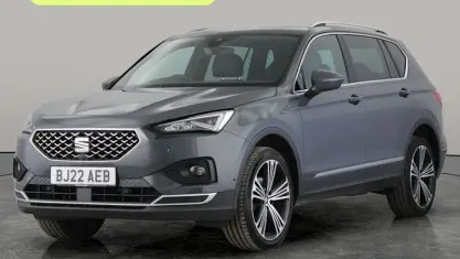 Usado Seat Tarraco XCELLENCE Lux 150 CV (110 kW) 2022 Gris SUV
