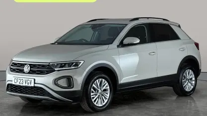 Used VW T-Roc Life 110 HP (80 kW) 2024 SUV