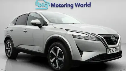Begagnad Nissan Qashqai N-Connecta 190 HK (139 kW) 2023 Silver SUV
