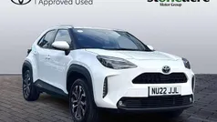White Used 2022 Toyota Yaris Cross Design SUV | £19,700 (Fair price)