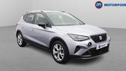 Used Seat Arona FR 110 HP (80 kW) 2023 Silver SUV