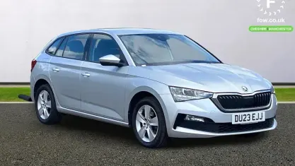 Used Skoda Scala SE 110 HP (80 kW) 2023 Silver Hatchback