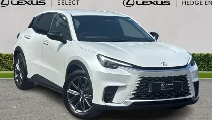 Used Lexus LBX 136 HP (100 kW) 2026 White SUV