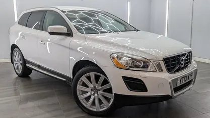 Begagnad Volvo XC60 SE Lux 215 HK (158 kW) 2013 Vit SUV