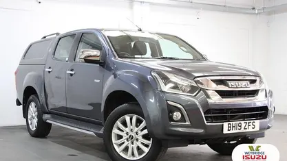 Used Isuzu D-Max 165 HP (121 kW) 2020 Cabriolet