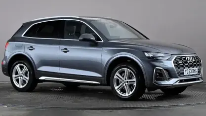 Used Audi Q5 S-Line 265 HP (194 kW) 2023 Grey SUV
