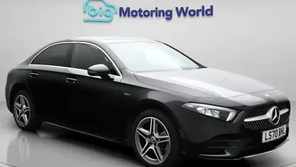 Begagnad Mercedes A250 AMG line 259 HK (190 kW) 2020 Svart Sedan