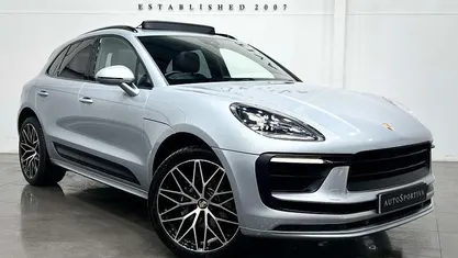 Used 2025 Porsche Macan SUV | £47,990 (Fair price)