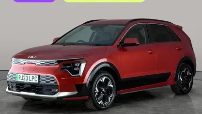 Used Kia e-Niro 150 kW (204 HP) 2023 Orange SUV