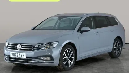 Usado VW Passat SEL 150 HP (110 kW) 2023 Carrinha
