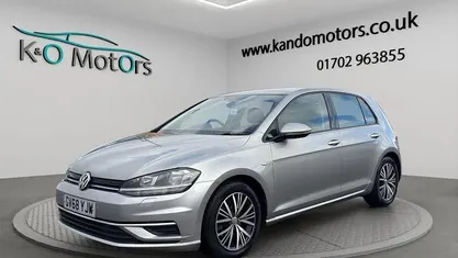 Used 2018 VW Golf VII SE Hatchback | £11,395 (Fair price)