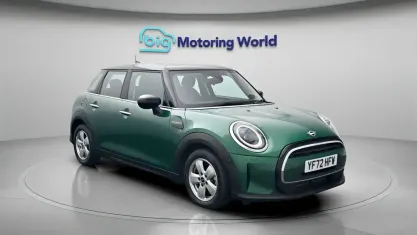 Used Mini Cooper Classic 136 HP (100 kW) 2022 Green Hatchback
