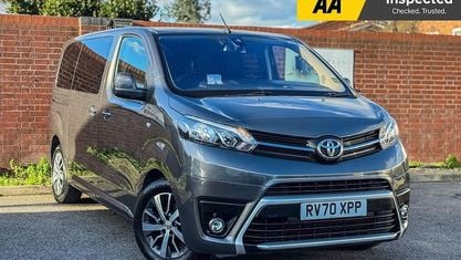 Usado Toyota Proace Verso City 180 CV (132 kW) 2019 Gris Familiar