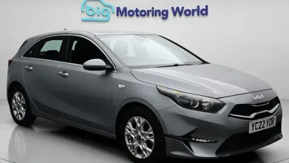 Used Kia Ceed 120 HP (88 kW) 2022 Silver Hatchback