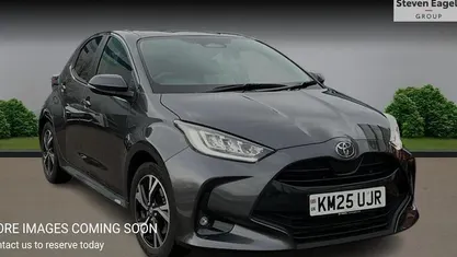 Used Toyota Yaris Hybrid Design 116 HP (85 kW) 2026 Hatchback